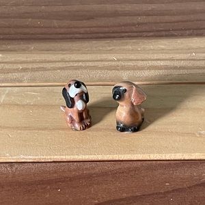 Hagen Renaker porcelain miniature figurines  Two Dogs 1” Vintage